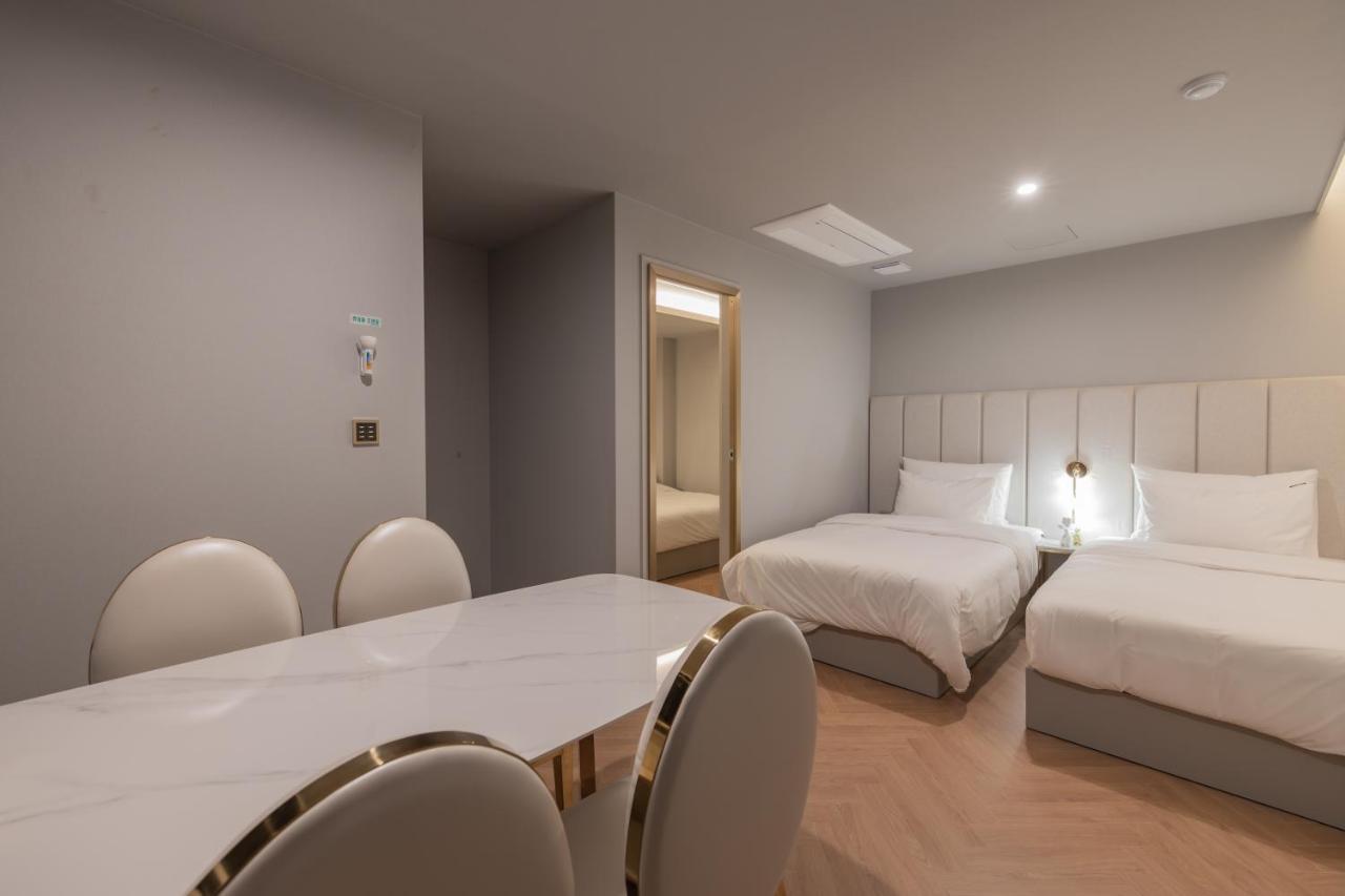 Denbasta Hotel Heritage 慶州市 エクステリア 写真